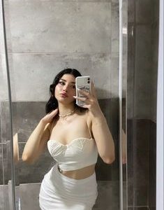 Ataşehir fantezi dolu escort Leyla, İstanbul’un Anadolu Yakası’nda elit beyler için ateşli ve gizli bir deneyim sunuyor. Tutku dolu hizmetleriyle hemen tanışın! Ataşehir fantezi dolu escort Leyla, İstanbul’un Anadolu Yakası’nda elit beyler için ateşli ve gizli bir deneyim sunuyor. Tutku dolu hizmetleriyle hemen tanışın!